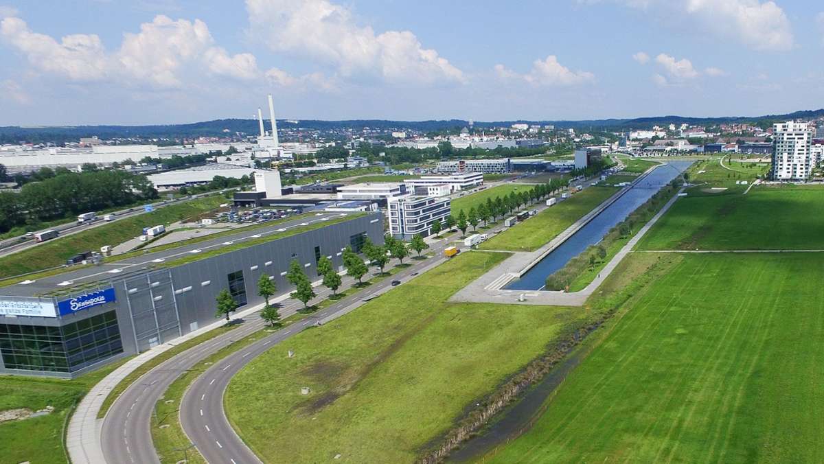 Sperrung wegen Baustelle: A-81-Ausbau: Flugfeld-Allee zwei Wochen dicht