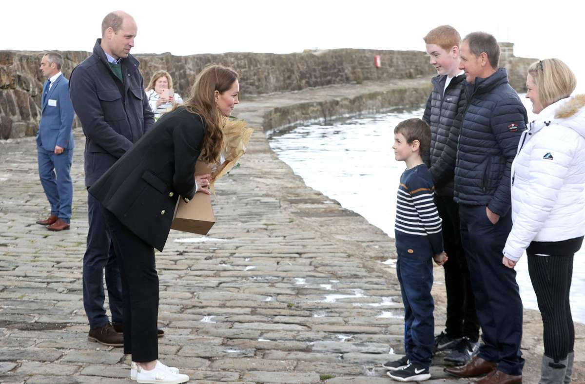 Zuvor hatten Kate und William in der Fischerstadt Fife Familien getroffen.