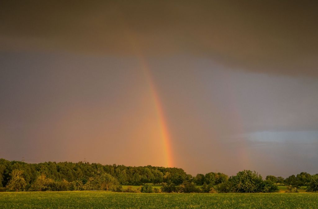 Regenbogen über Wendlingen – aufgenommen am Freitagabend