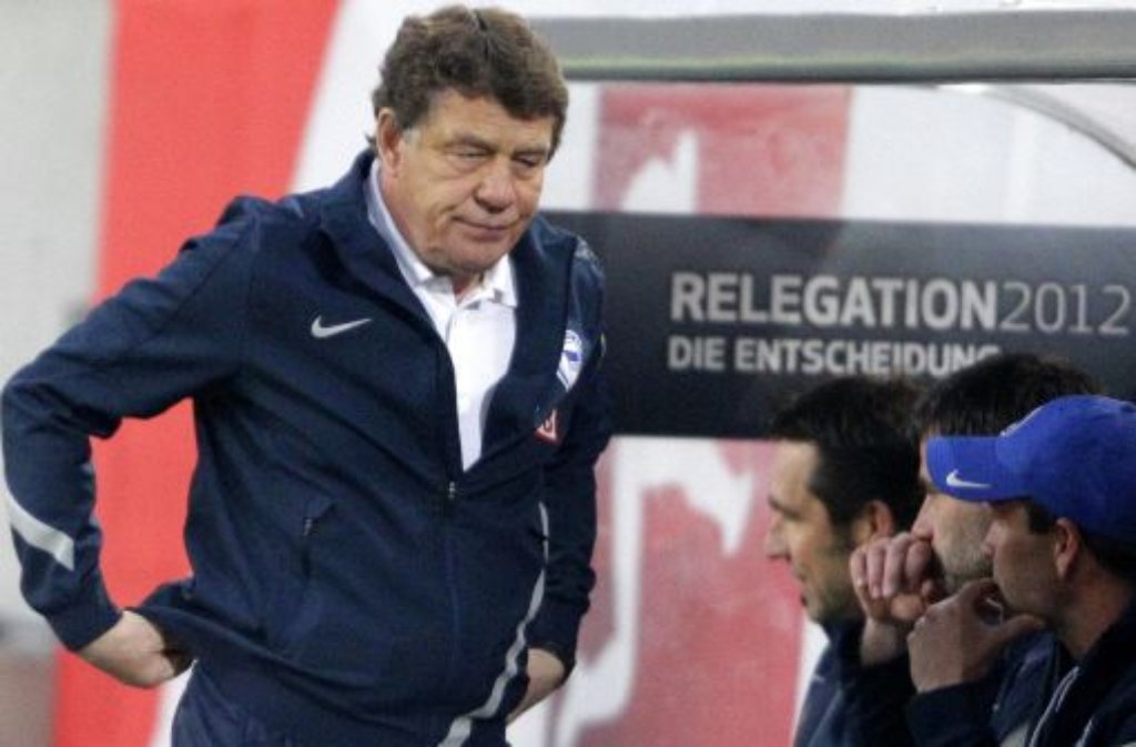 ... gelang ihm das nicht und die Hauptstätter mussten sich Fortuna Düsseldorf in der Relegation geschlagen geben. Rehhagel hatte es schon ...