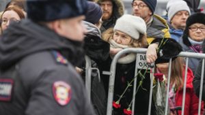Moskau: 200 Unterstützer bei Trauerfeier von Nawalny