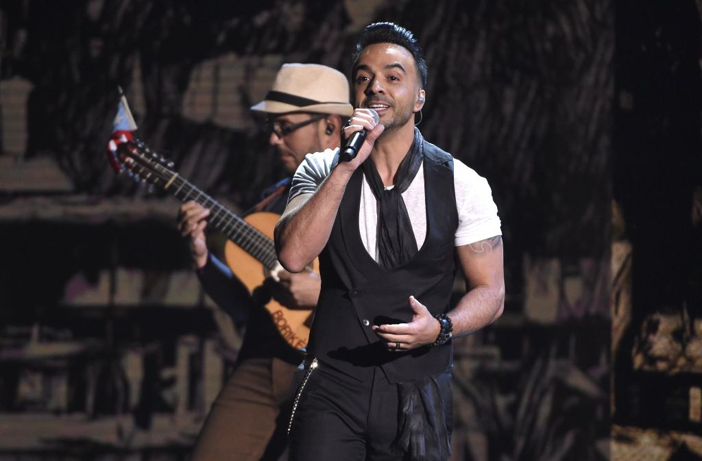 Luis Fonis bei seinem Auftritt bei den Latin Grammy Awards in Las Vegas.