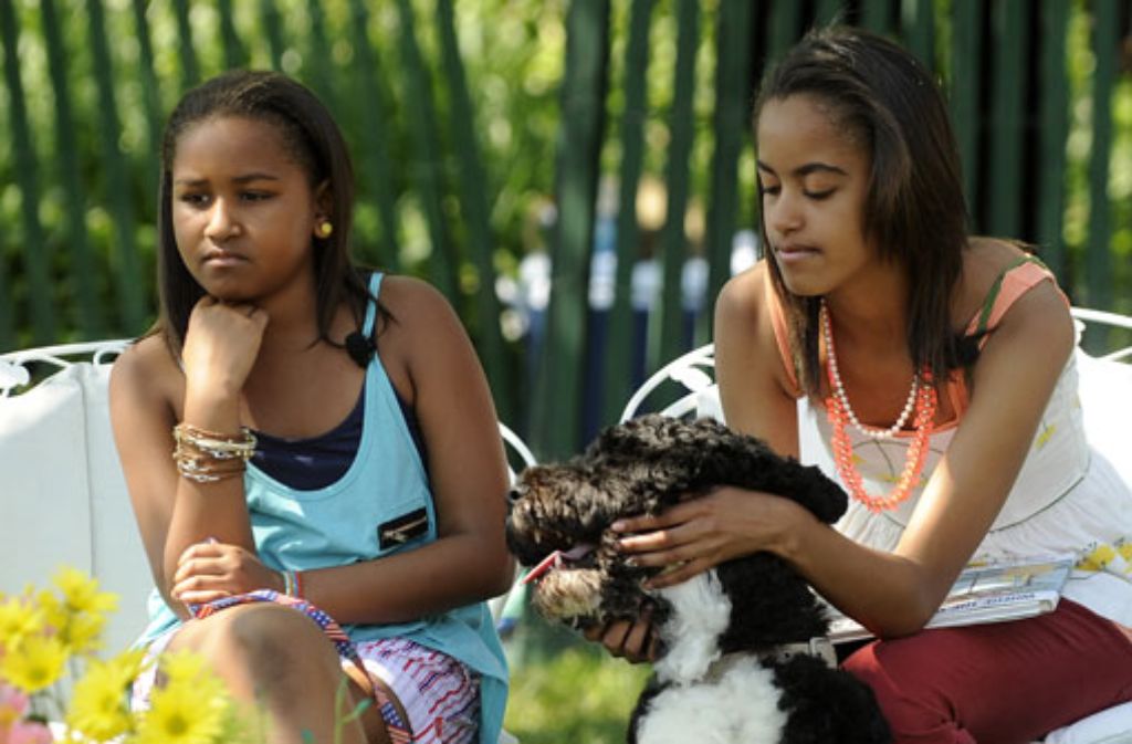 April 2011: Malia (rechts), Sasha und Hund Bo - etwas gelangweilt beim "Easter Egg Roll".