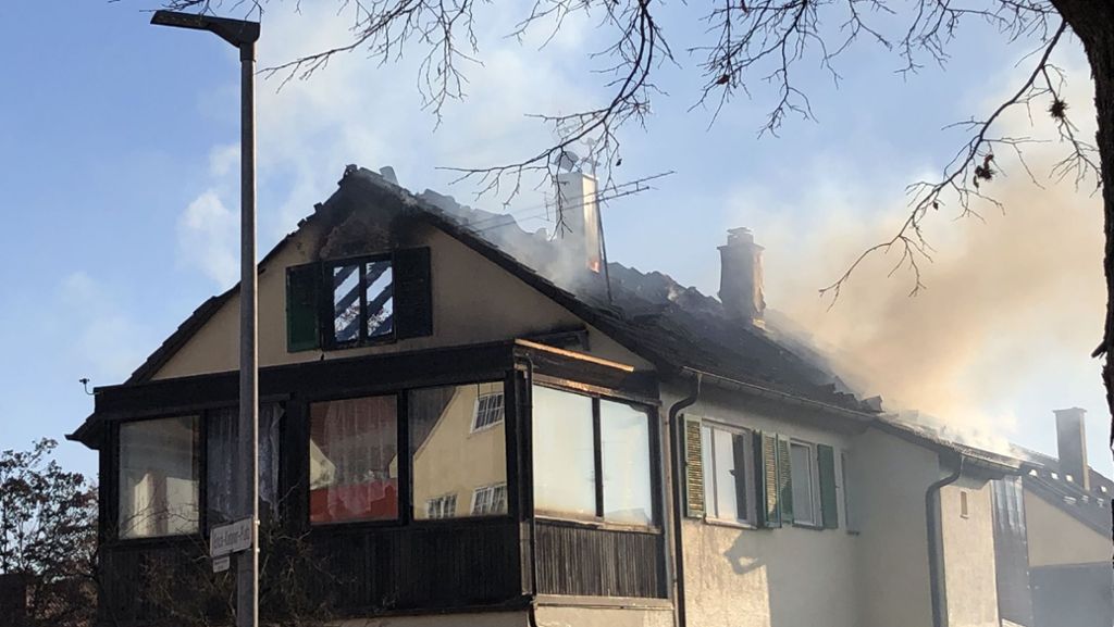 Esslingen: Bei Wohnungsbrand in Zell ist Bewohner ums Leben gekommen