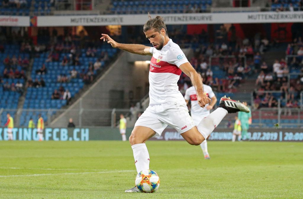 VfB-Verteidiger Emiliano Insua zeigte ein starkes Spiel gegen den FC Basel. Foto: Pressefoto Baumann