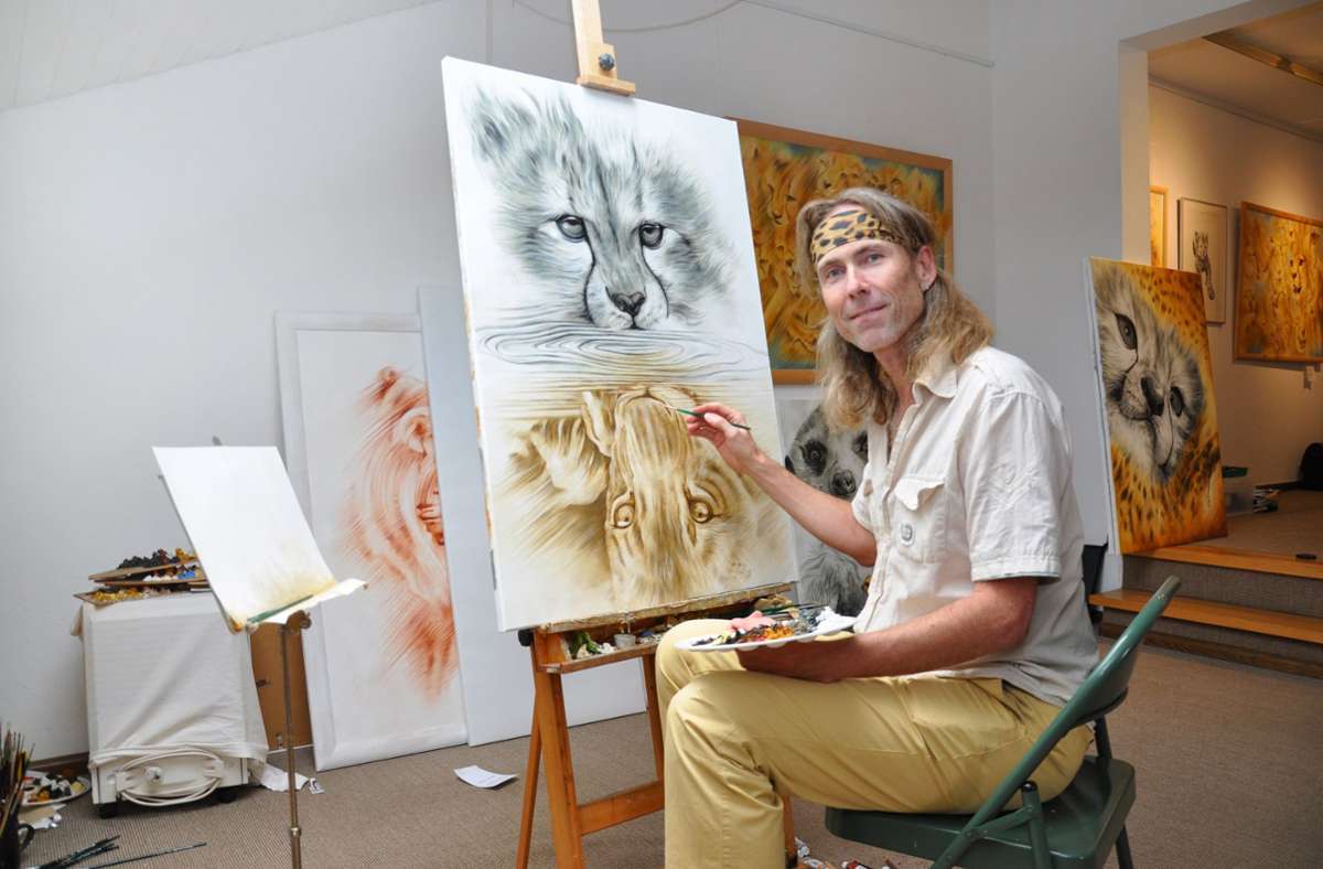 Ob in Öl oder als Aquarell: Auch im Atelier von Matto Barfuss sind die (Wild-)Katzen allgegenwärtig.