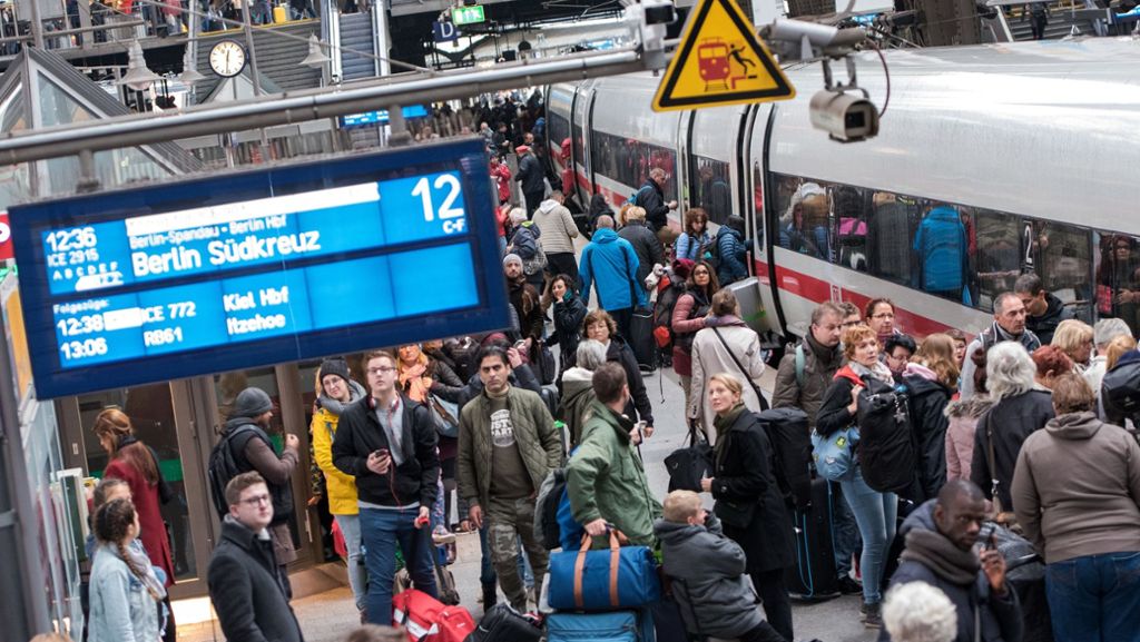 Verspätungen nehmen zu: Bahn verfehlt erneut Pünktlichkeitsziele
