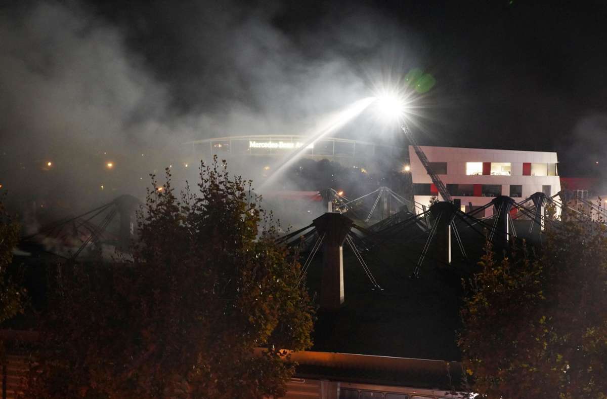 Weitere Bilder vom Brand in Stuttgart