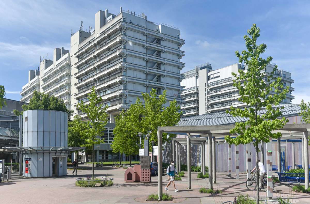 Am Campus Vaihingen der Uni Stuttgart im Stadtteil Pfaffenwald leben viele Studierende in Wohnheimen.