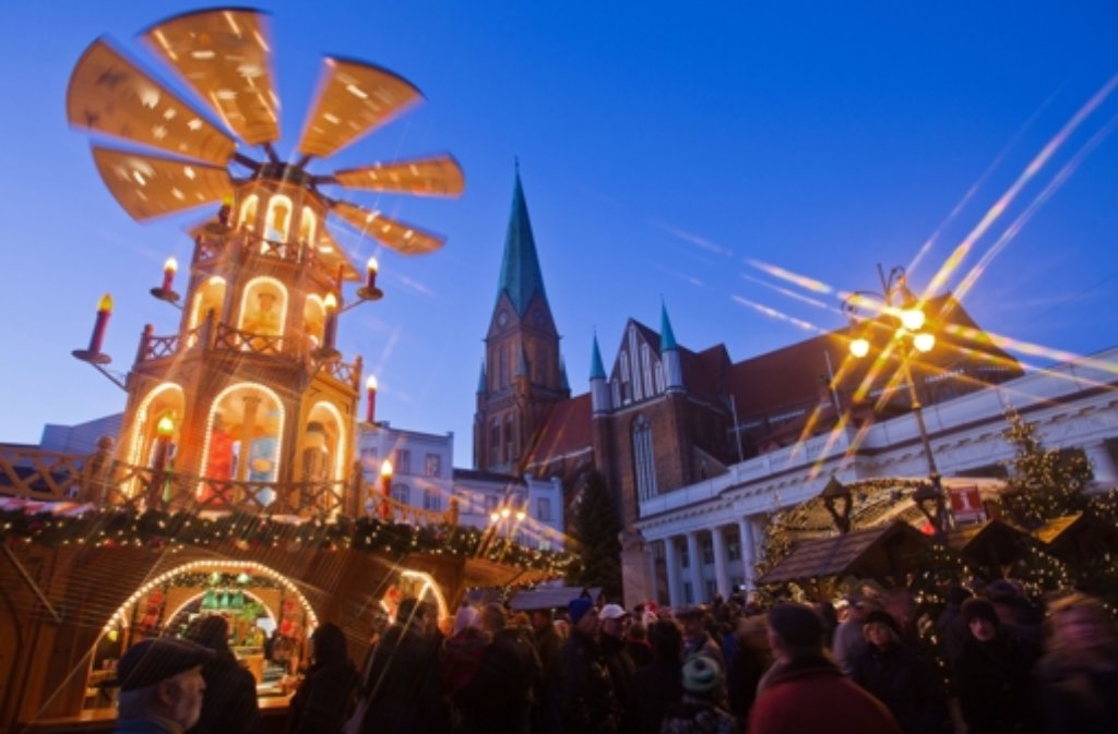 Der Weihnachtsmarkt in Schwerin (Mecklenburg-Vorpommern.