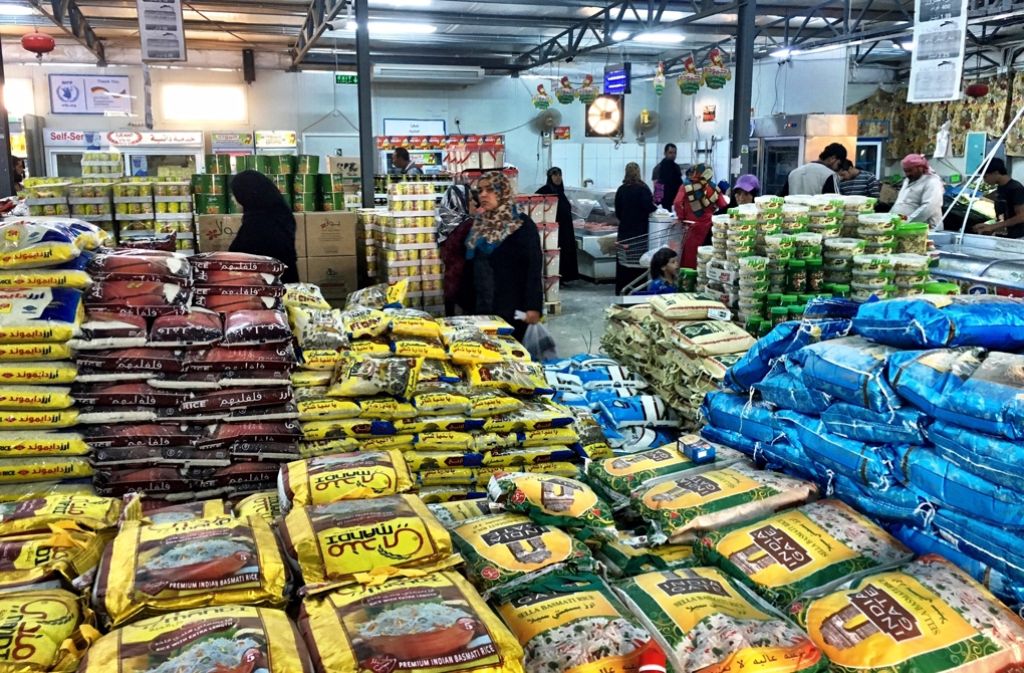Das Leben in Zaatari ist inzwischen gut organisiert. Es gibt auch einen gut gefüllten Supermarkt.