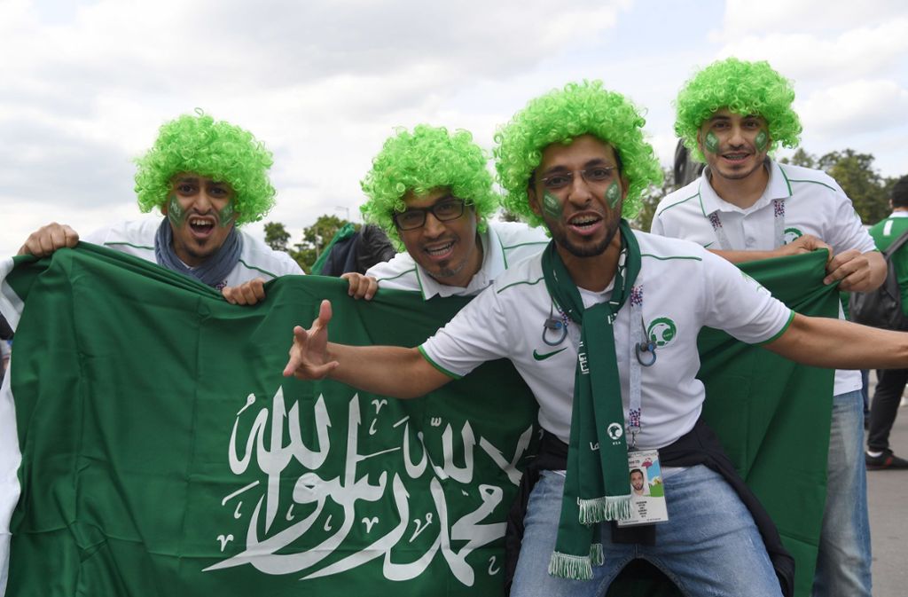 Vor dem Anpfiff waren die saudischen Fans noch voller Euphorie.