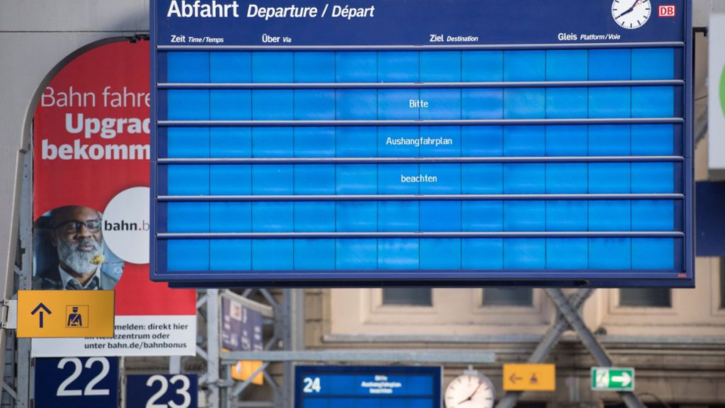 Nach Cyber-Attacke: Bahn-Anzeigetafeln noch mehrere Tage gestört