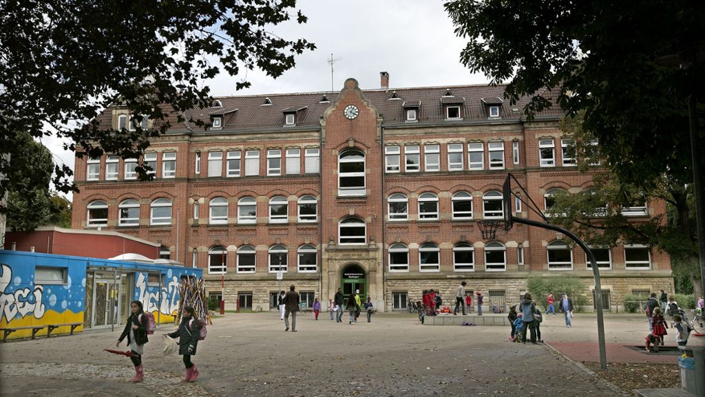 Stunk ums Jungenklo in der Katharinenschule Esslingen: Dem   Örtchen entströmt ein ganz besonderer Duft