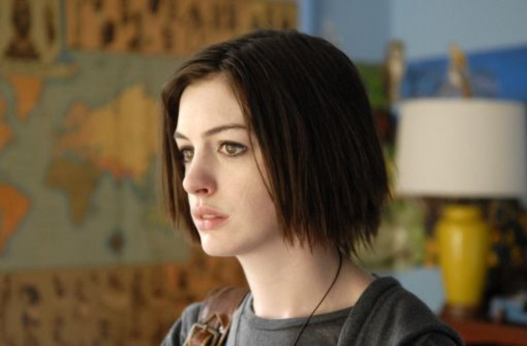 Die Anerkennung der Kritiker erhält Anne Hathaway mit "Rachel Getting Married". Die Schauspielerin überzeugt als Ex-Junkie Kym, die die Hochzeit ihrer Schwester aufmischt, und holt sich...