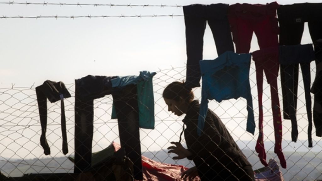 Aufnahmelager auf Balkanroute: Flüchtlinge verlassen Idomeni