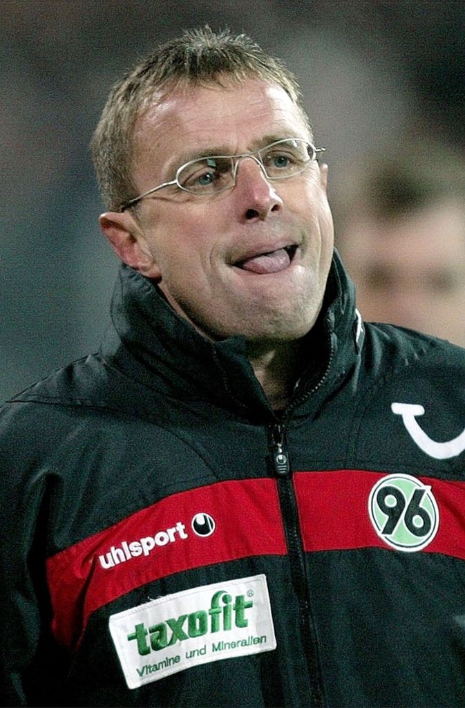 Ralf Rangnick war Trainer bei Hannover 96 von 2001 bis 2004. Er hat sich im März 2004 vom Verein getrennt.