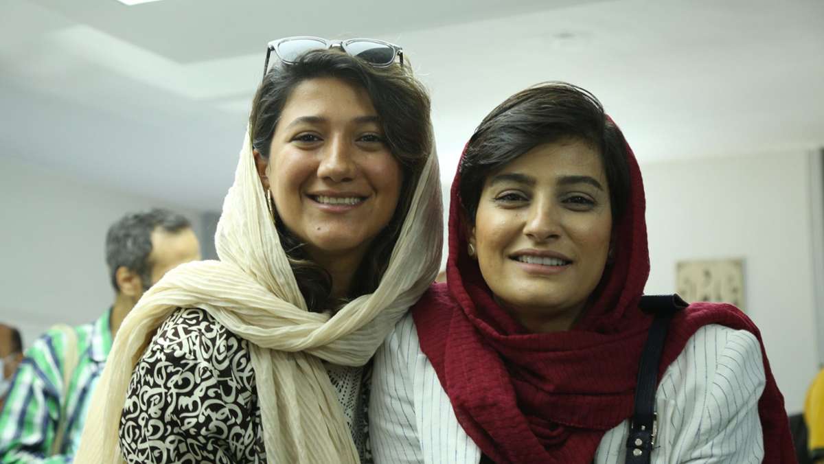 Iran: Journalistinnen stehen „Richter des Todes“ gegenüber