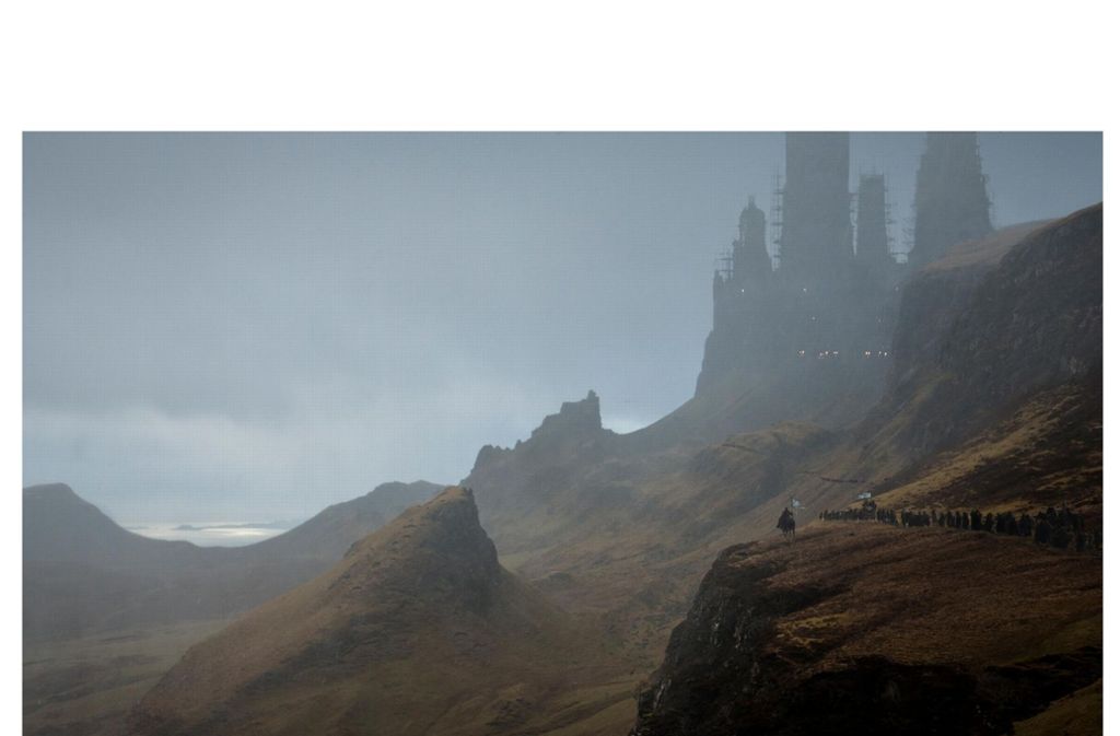 Sven Sauer hat für „Game of Thrones“ die majestätische Burgruine von Harrenhal entworfen.