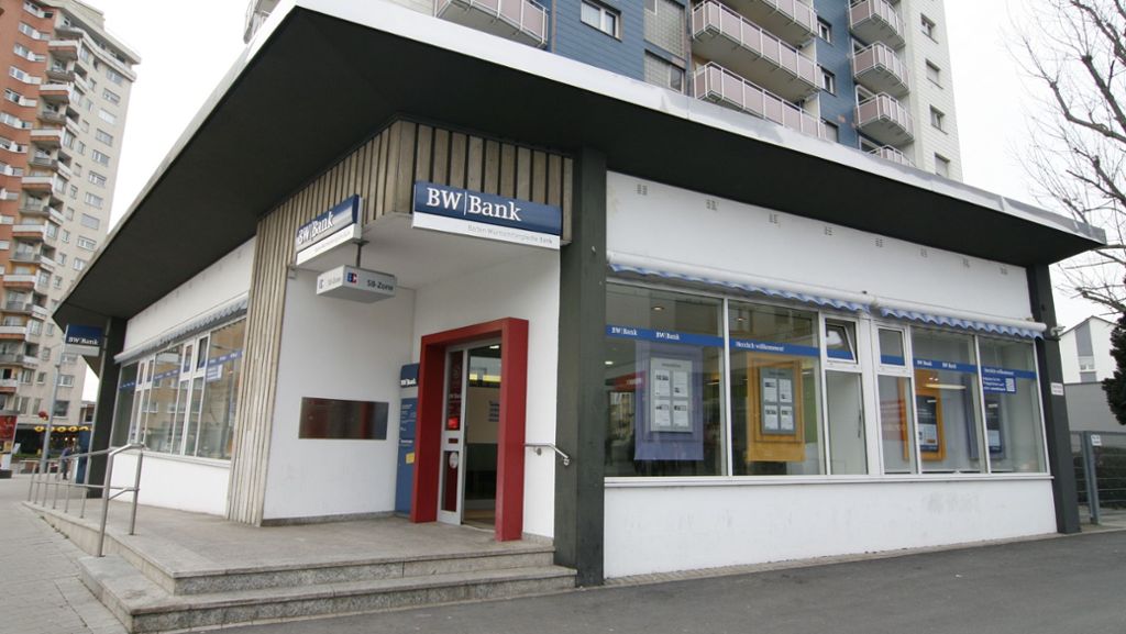 Die BW-Bank-Filiale an der Haldenrainstraße in Stuttgart-Rot wird zum Beratungszentrum umfunktioniert. Für das Geldinstitut ist dies nur ein weiterer Schritt, der im vergangenen Jahr begonnenen Neuausrichtung. 