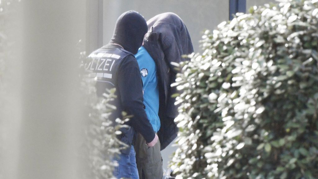 Ermittlungen gegen Terrorzelle: Rechtsextreme trafen sich auch in Alfdorf