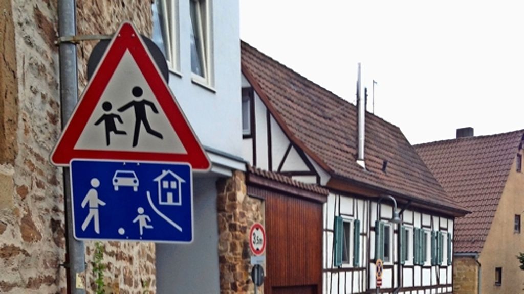 Leonberg: Spielstraße: Stadt hängt noch ein Schild auf