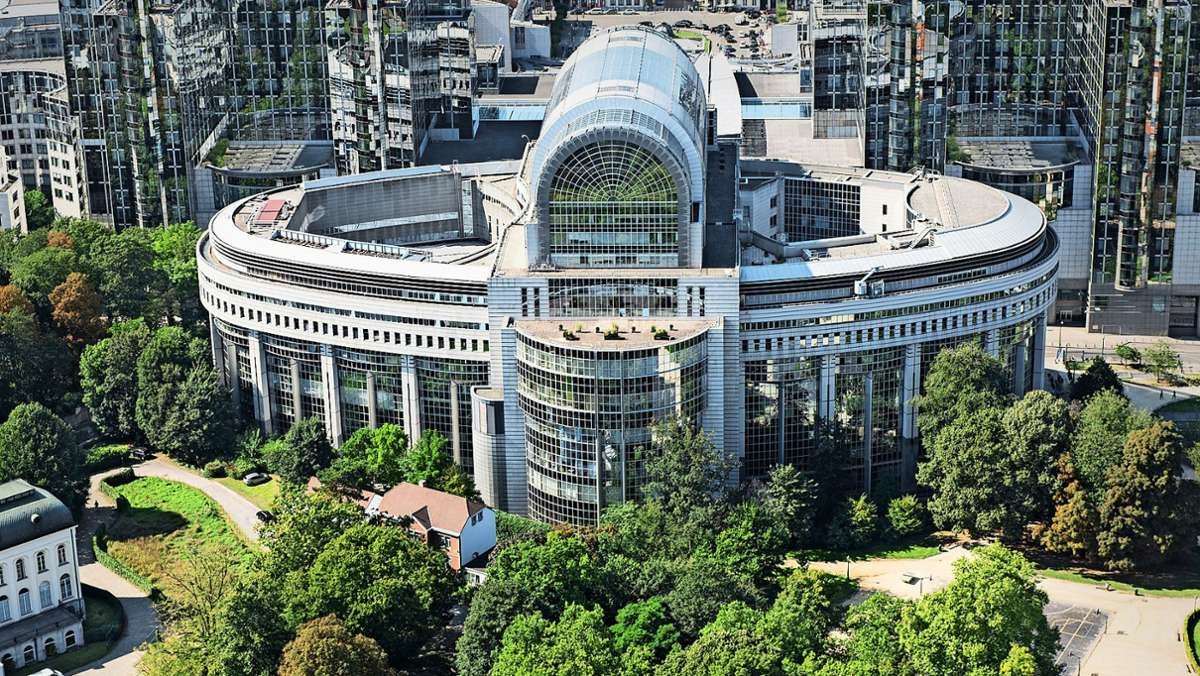  In Kürze soll entschieden werden, welches Architekturbüro den Zuschlag für das „Spaak“-Projekt im Brüsseler Europa-Viertel bekommt. Bis dahin sollen die Gewinner des Architekturwettbewerbes unbedingt geheim gehalten werden. 