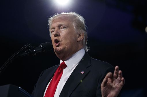 Donald Trump führt seinen Feldzug gegen die Medien fort. Foto: AP