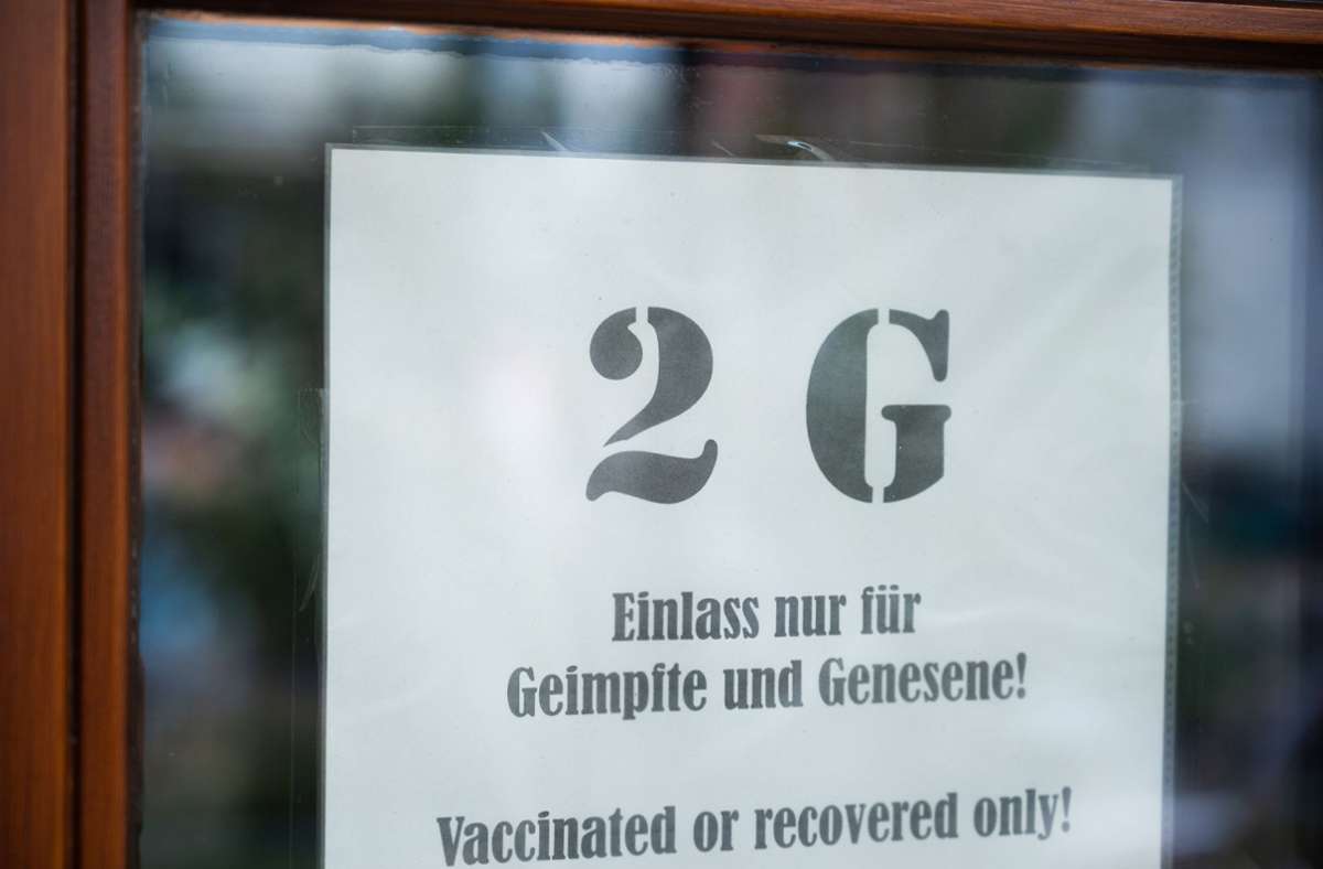 Wie geht es mit Blick auf die Coronapandemie weiter? Foto: dpa/Christophe Gateau