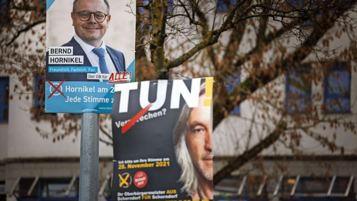  Bald steht fest, wer Oberbürgermeister in Schorndorf wird. Am 28. November findet der entscheidende Wahlgang statt. In den sozialen Netzwerken geht es bereits jetzt hoch her. Einem Gruppenadministrator wird Parteilichkeit vorgeworfen. 
