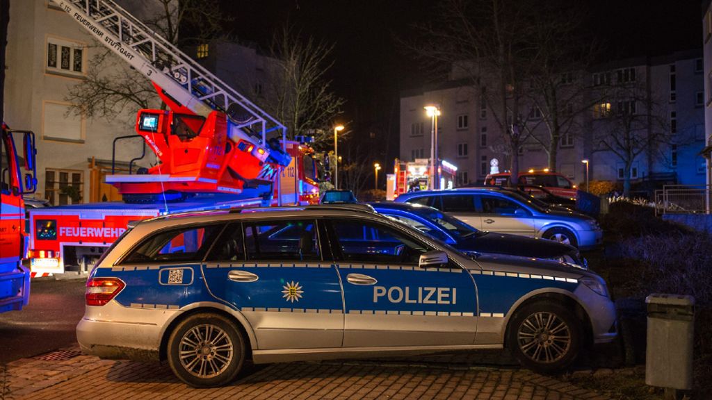 Stuttgart-Feuerbach: Mehrere Bewohner nach Wohnungsbrand in Klinik