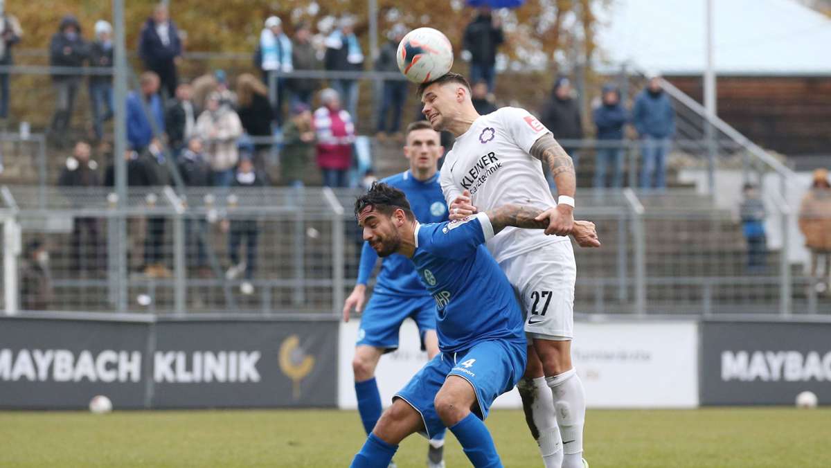 Auch Stuttgarter Kickers betroffen: Amateur-Fußball in Baden-Württemberg geht vorzeitig in die Winterpause
