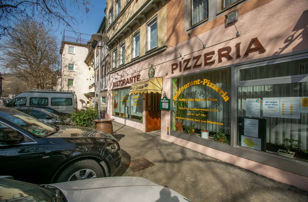 Jovanni Iraci, Inhaber des Restaurants La Gondola am Roßmarkt, ist skeptisch, dass der Laden nach dem Lockdown direkt wieder brummt. Im vergangenen Jahr habe auch einige Monate gedauert, bis sich die Situation normalisiert habe.