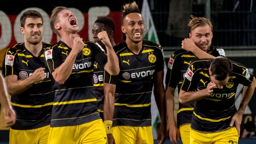 Erste Bundesliga: Dortmund souverän, Eintracht cool
