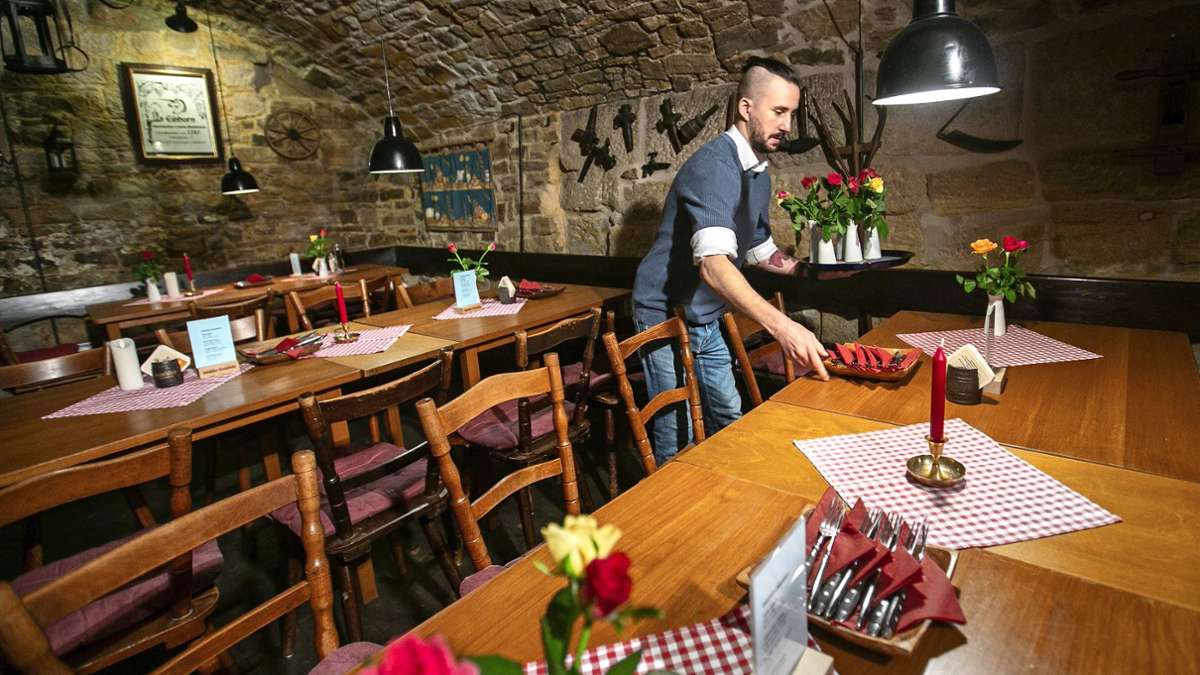 Gastronomie in Esslingen: Wirte beklagen Absagen wegen Testkosten