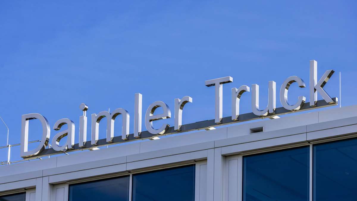 eEconic in Wörth: Daimler Truck startet Serienproduktion des ersten Elektro-Müllwagens