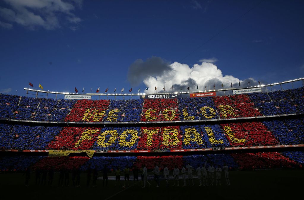 Platz 2: FC Barcelona. Das Camp Nou fasst gigantische 99.354 Zuschauer. Im Schnitt sehen aber nur 76.716 die Spiele des spanischen Spitzenreiters. Für den zweiten Platz reicht es dennoch.