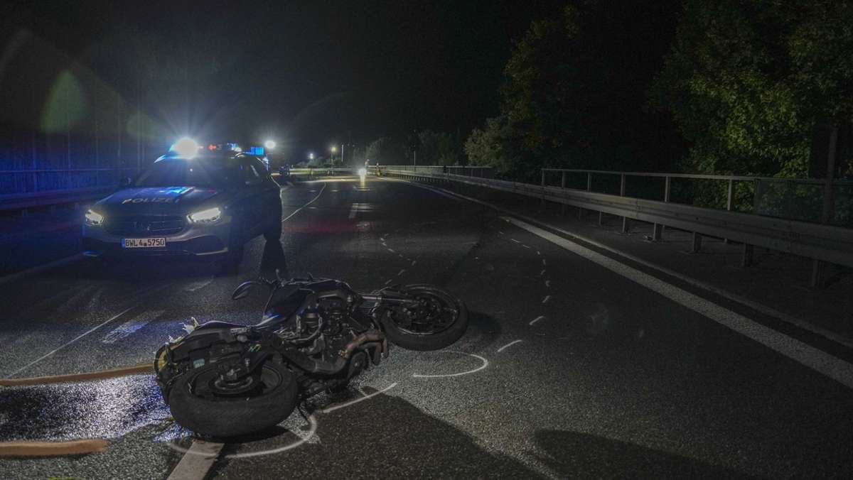 Autobahndreieck Leonberg: Motorradfahrer kommt bei Unfall ums Leben