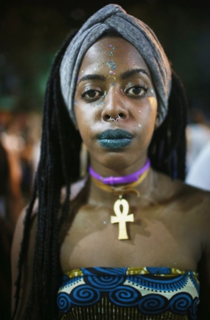 Eine Feiernde einer „Day of the Dead“- Party in Rio.