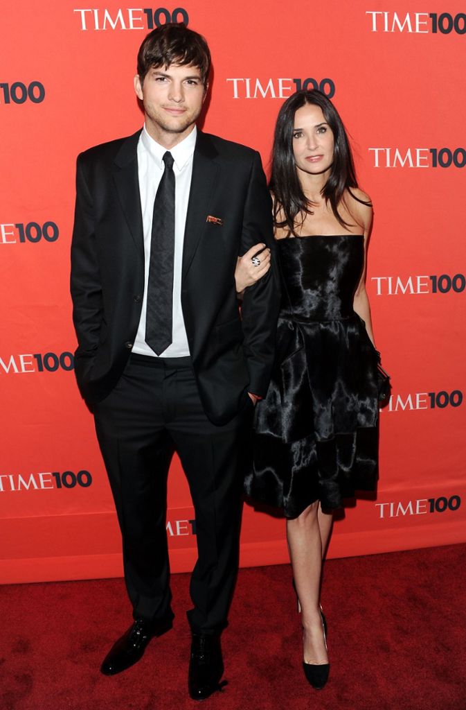 2005 heiratete Demi Moore ihren 16 Jahre jüngeren Schauspielerkollegen Ashton Kutscher und wurde damit zum Inbegriff des „Cougar“, einer älteren Frau, die einen jüngeren Mann datet. Ende 2011 trennte sich das Paar. Während Demi durch eine Lebenskrise ging, ...