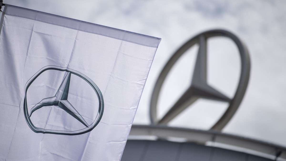 Stuttgarter Autobauer: Daimler holt Tausende Mitarbeiter wieder aus Kurzarbeit