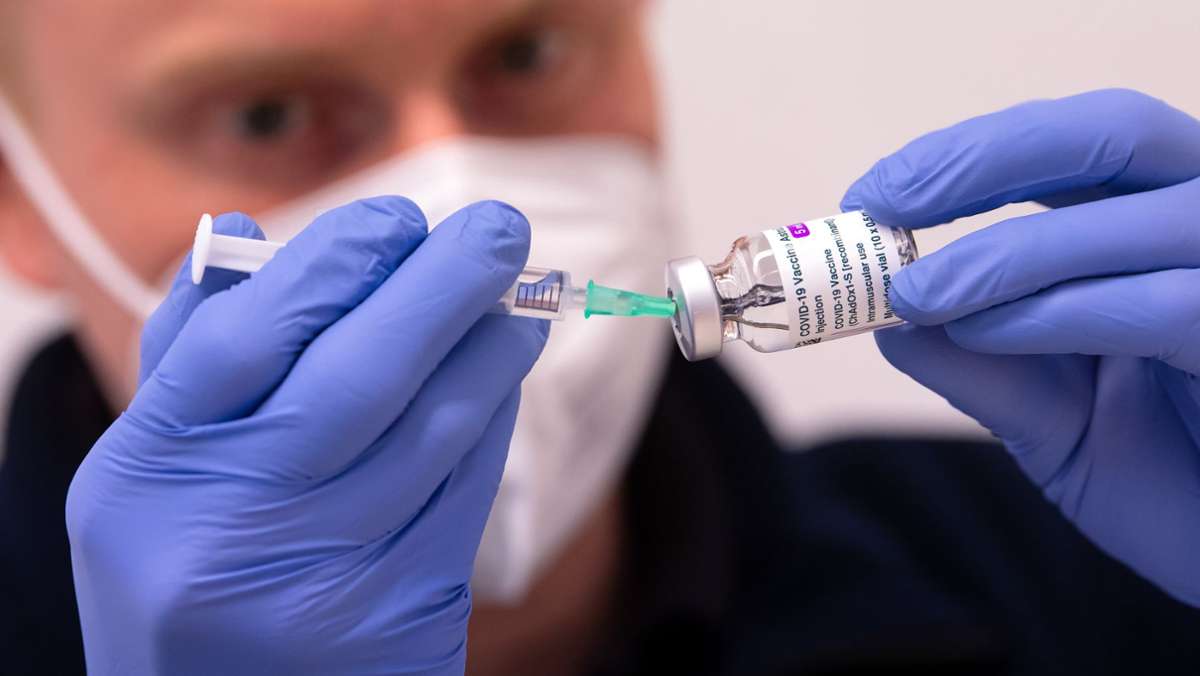 Coronavirus in Deutschland: Corona-Impfungen in Arztpraxen routinemäßig wohl erst Mitte April