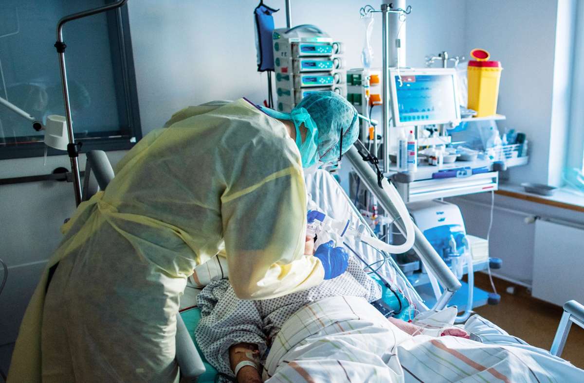Covid-Patienten auf der Intensivstation: Die dritte Welle kommt in den