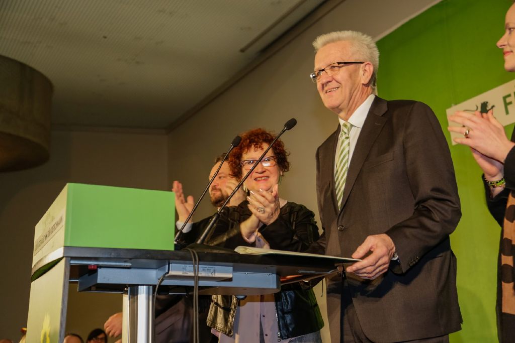 Wahlparty in der Staatsgalerie mit Winfried Kretschmann - der Landesvater ließ sich für sein gutes Ergebnis feiern.