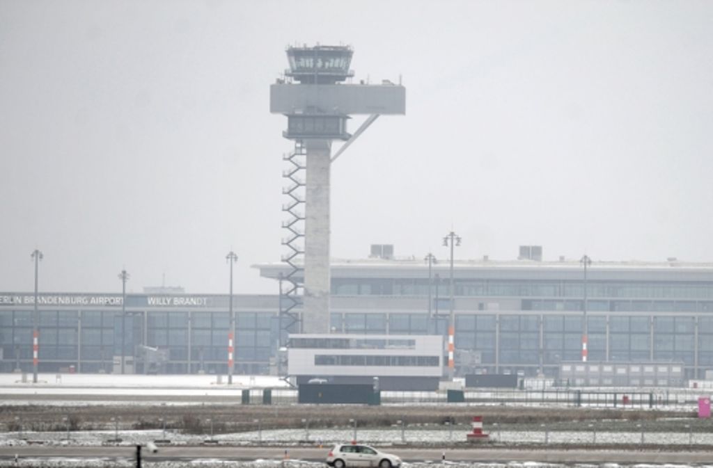Ein weiteres Projekt, das derzeit für Aufsehen sorgt, steht in Berlin. Der neue Flughafen Berlin Brandenburg wurde zu Beginn des Baus auf 2,5 Milliarden Euro taxiert. Mittlerweile sind bereits 4,5 Milliarden Euro veranschlagt.