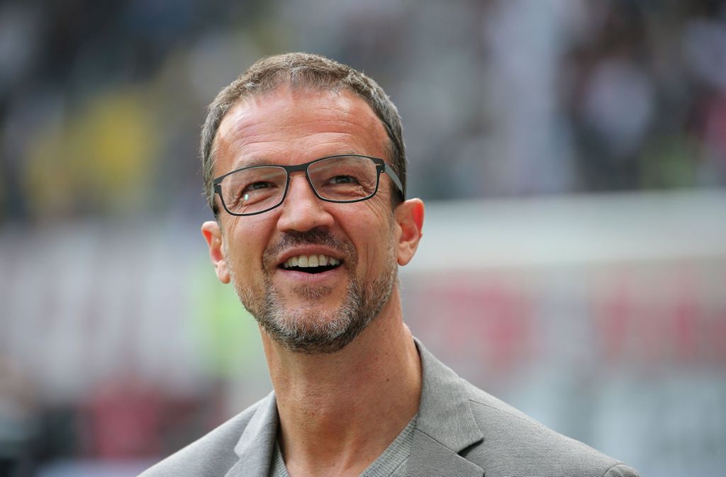 Der frühere VfB-Stürmer und -Manager Fredi Bobic (47) ist einer von drei Vorständen der Fußball-AG von Eintracht Frankfurt. Einen Vorsitzenden gibt es nicht.