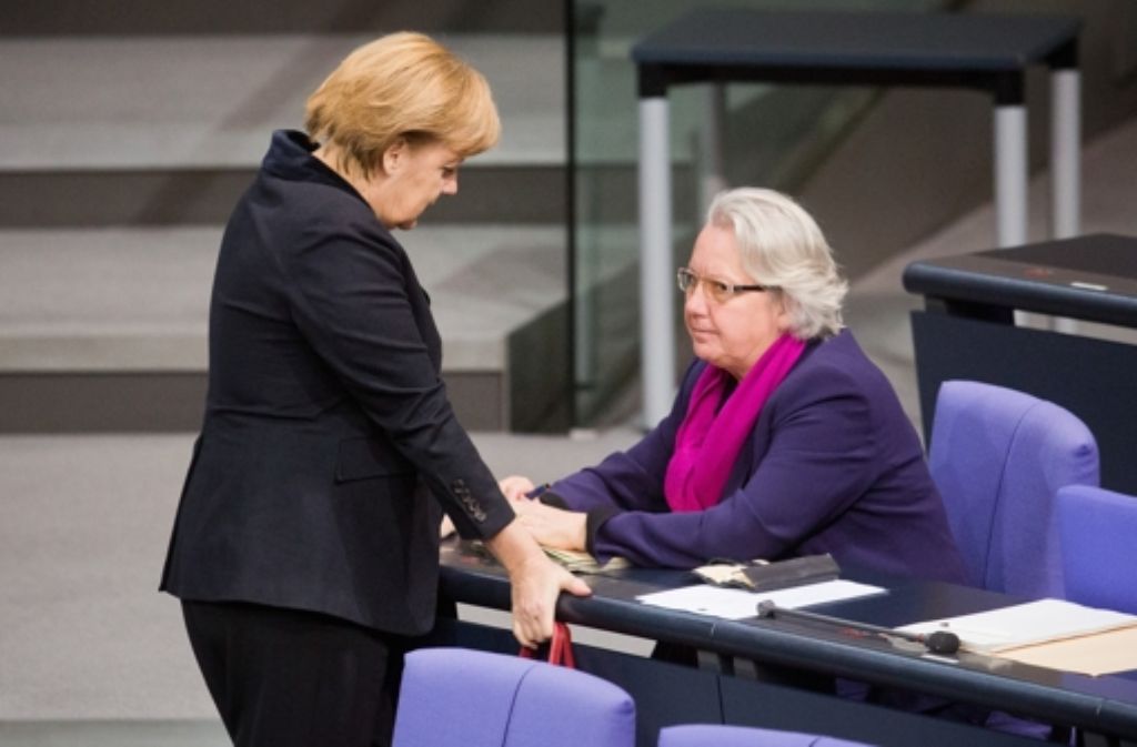 Seit Oktober 2005 sitzt Annette Schavan als Abgeordnete für die CDU im Bundestag, sie wurde in ihrem Wahlkreis Ulm/Alb-Donau-Kreis direkt gewählt. Im November 2005 wird sie als Bundesministerin für Bildung und Forschung in Angela Merkels Bundesregierung berufen.
