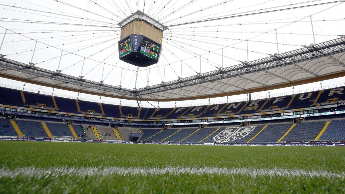 Eintracht Frankfurt: Auswärtsspiel des VfB Stuttgart vor 25.000 Fans