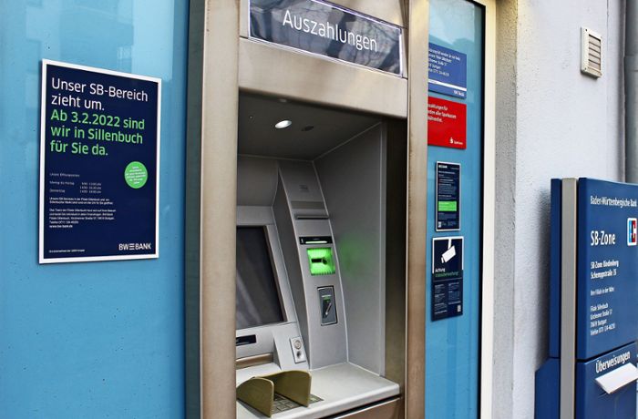 Debatte im Stuttgarter Rathaus: LBBW gibt beim Automaten-Abbau etwas nach