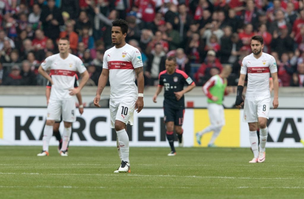 1 3 Gegen Fc Bayern Vfb Spielt Stark Und Verliert Vfb Stuttgart